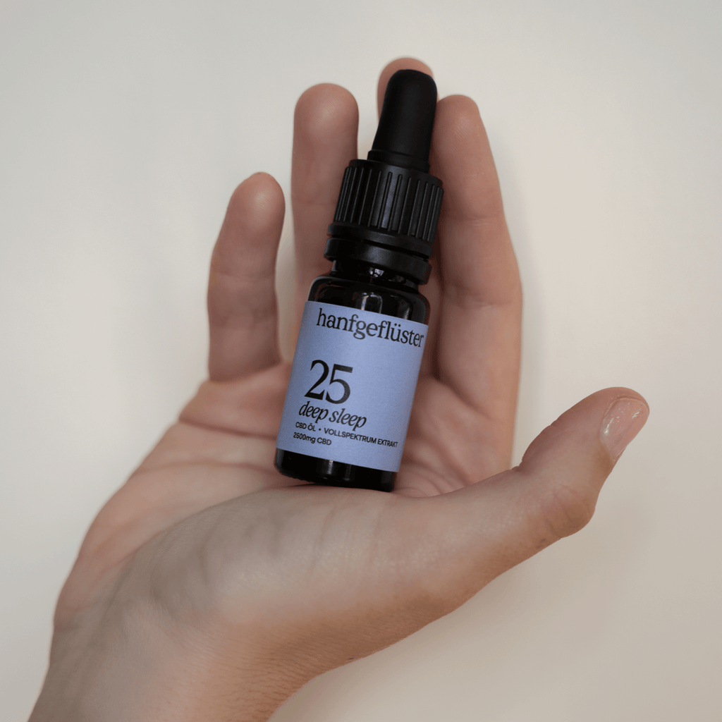 Schlaftropfen - Hanfgeflüster CBD Schlaföl 25% Moodbild